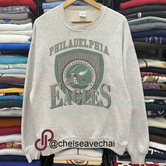 Vintage Philadelphia Eagles Football Shirt, Retro Style Shirt For Mens Womens - Picture 1 of 2